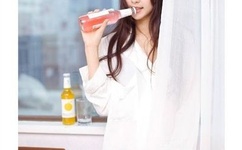 中国大陆女rapper18岁欢迎您